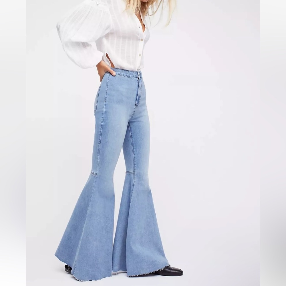 🆕We The Free Just Float On Denim High Rise Flared Bell Bottoms Jeans Raw Hem 27